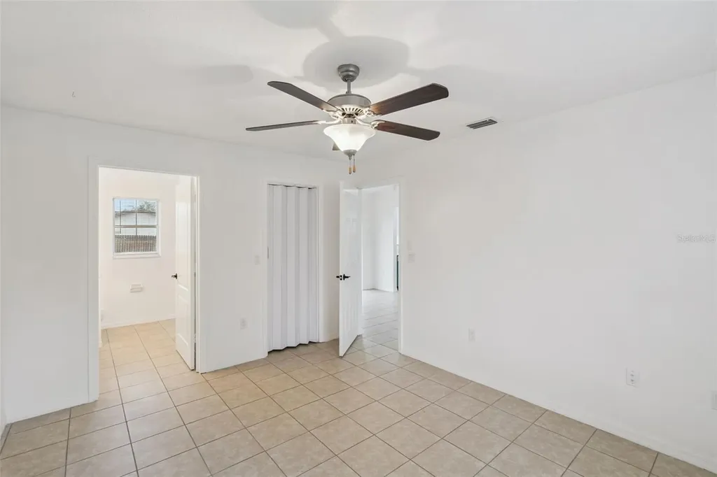 11045 Pine Street Leesburg FL 34788