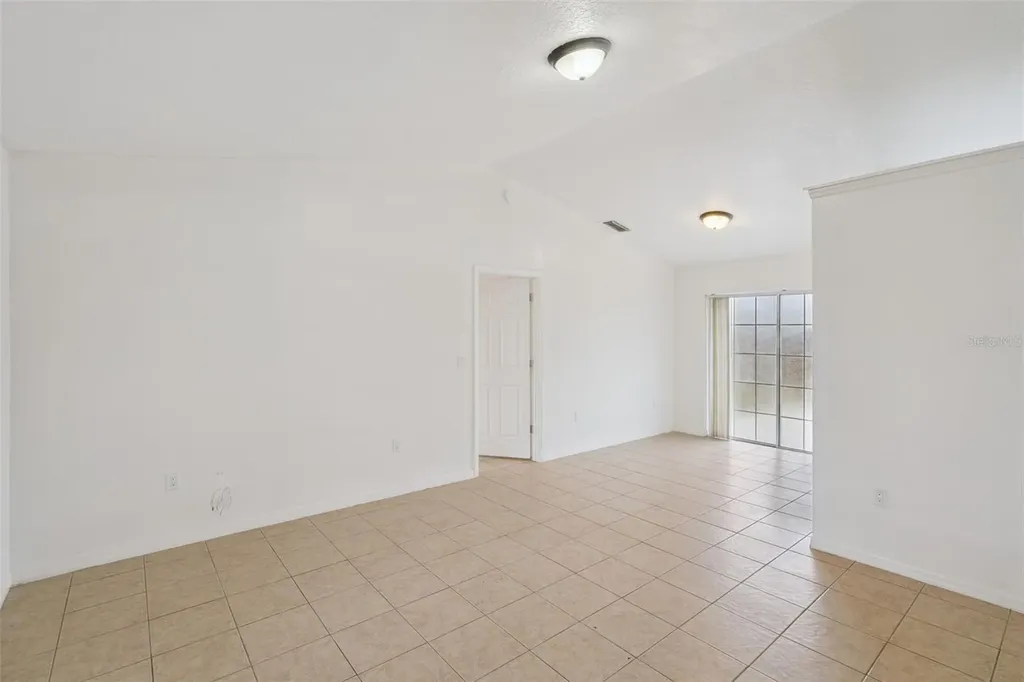 11045 Pine Street Leesburg FL 34788