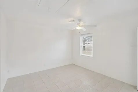 11045 Pine Street Leesburg FL 34788