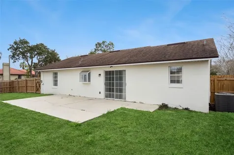 11045 Pine Street Leesburg FL 34788