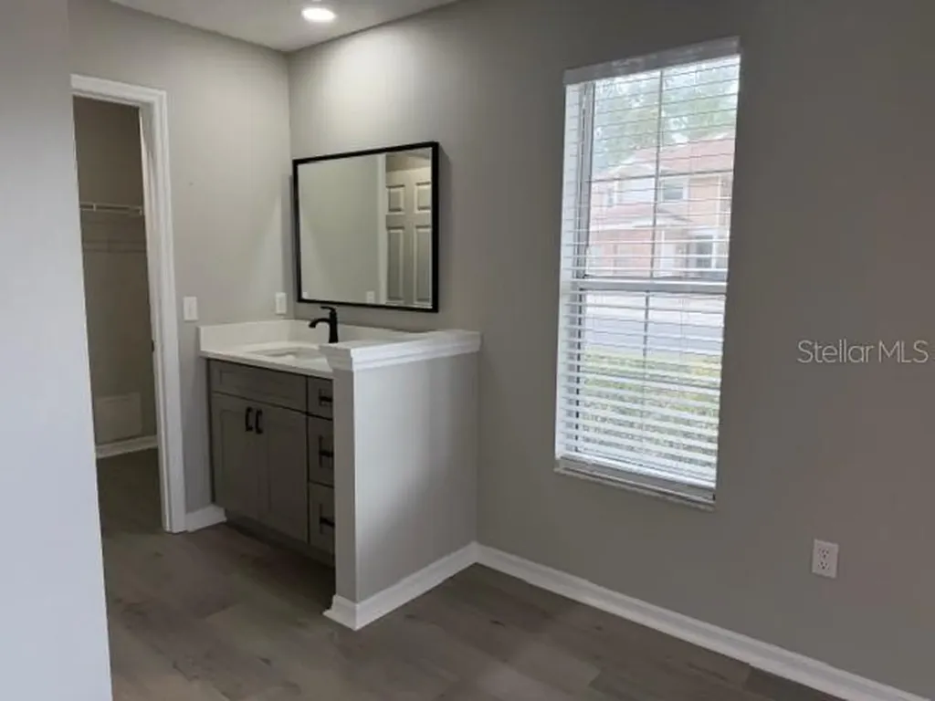 2465 SE 18th Circle Ocala FL 34471