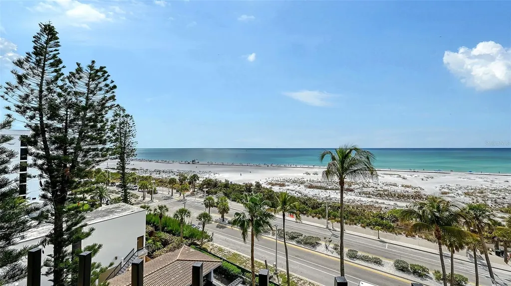 101 Benjamin Franklin Drive Sarasota FL 34236