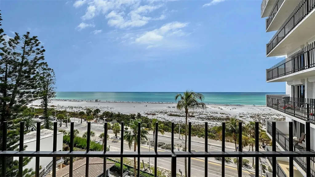 101 Benjamin Franklin Drive Sarasota FL 34236