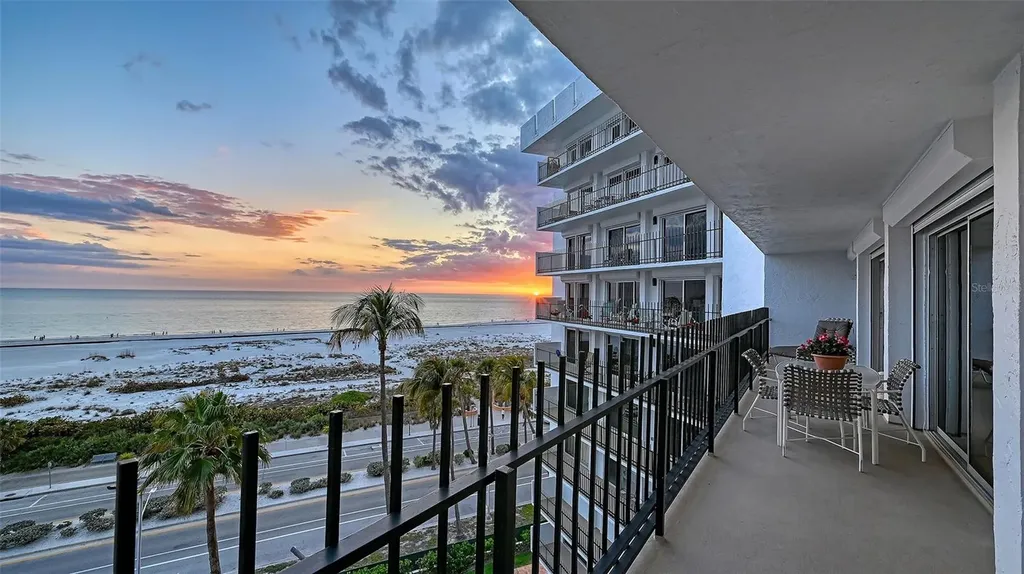 101 Benjamin Franklin Drive Sarasota FL 34236