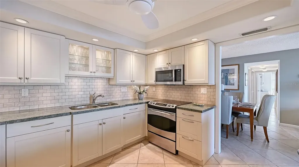 101 Benjamin Franklin Drive Sarasota FL 34236