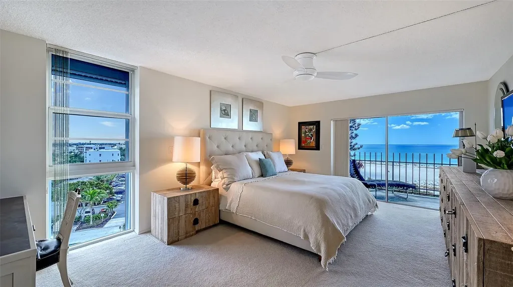 101 Benjamin Franklin Drive Sarasota FL 34236