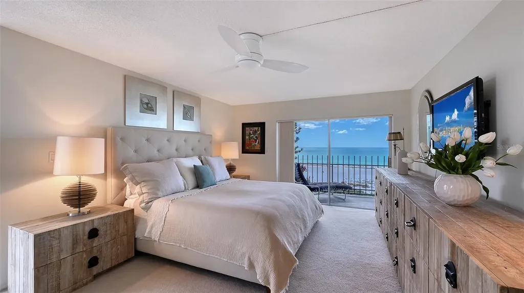 101 Benjamin Franklin Drive Sarasota FL 34236