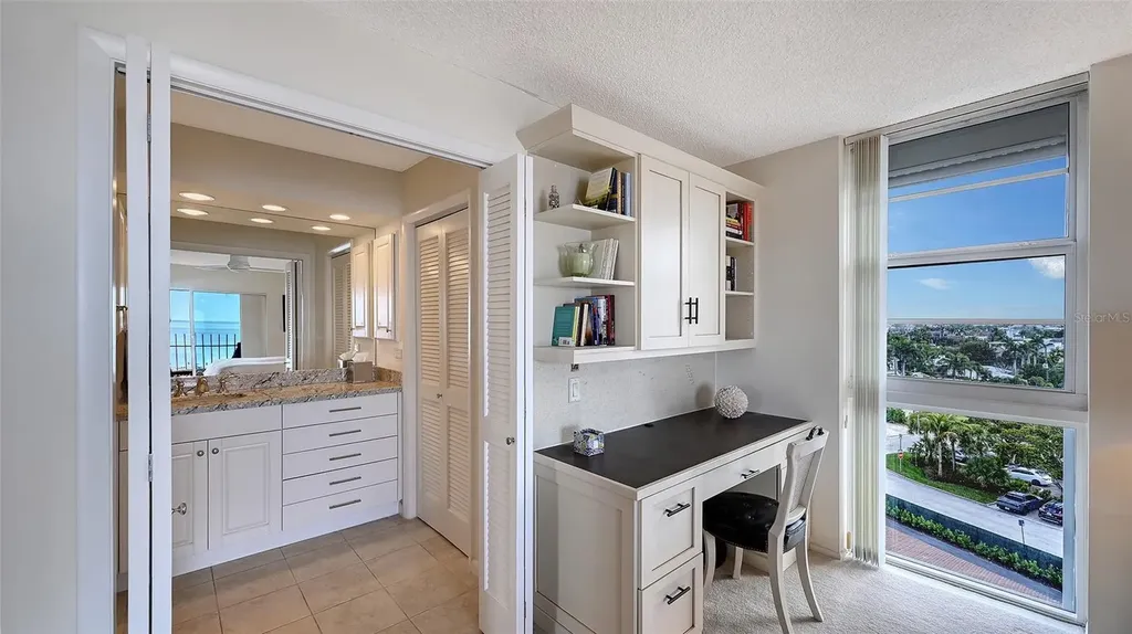101 Benjamin Franklin Drive Sarasota FL 34236