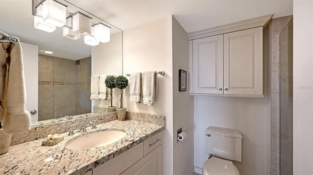 101 Benjamin Franklin Drive Sarasota FL 34236