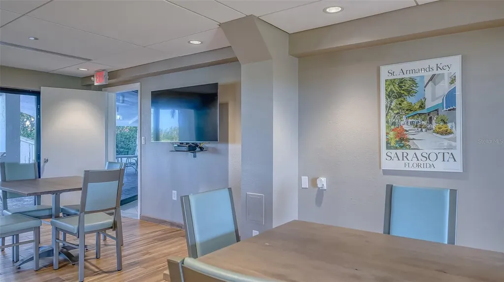101 Benjamin Franklin Drive Sarasota FL 34236