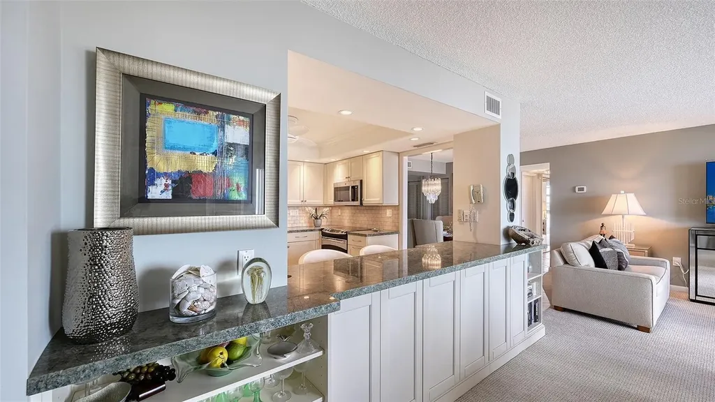 101 Benjamin Franklin Drive Sarasota FL 34236