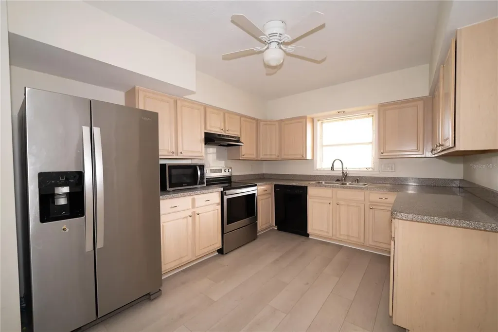 1831 Nautilus Drive Sarasota FL 34231