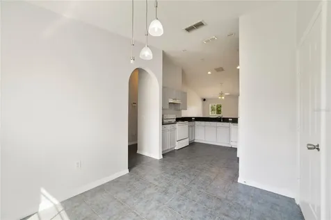 400 Paradise Woods Court Davenport FL 33896
