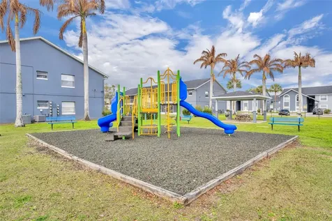4124 Pershing Pointe Place Orlando FL 32822