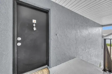 4124 Pershing Pointe Place Orlando FL 32822