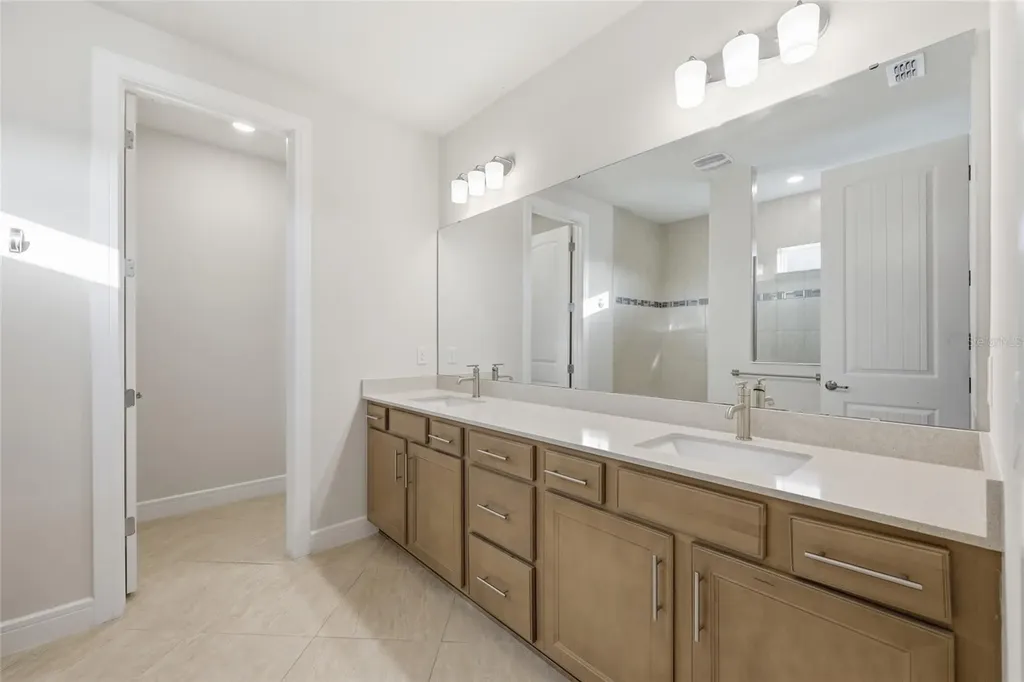 13384 Panama Beach Court Orlando FL 32827