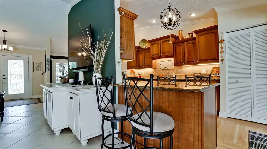 7211 25th Drive W Bradenton FL 34209