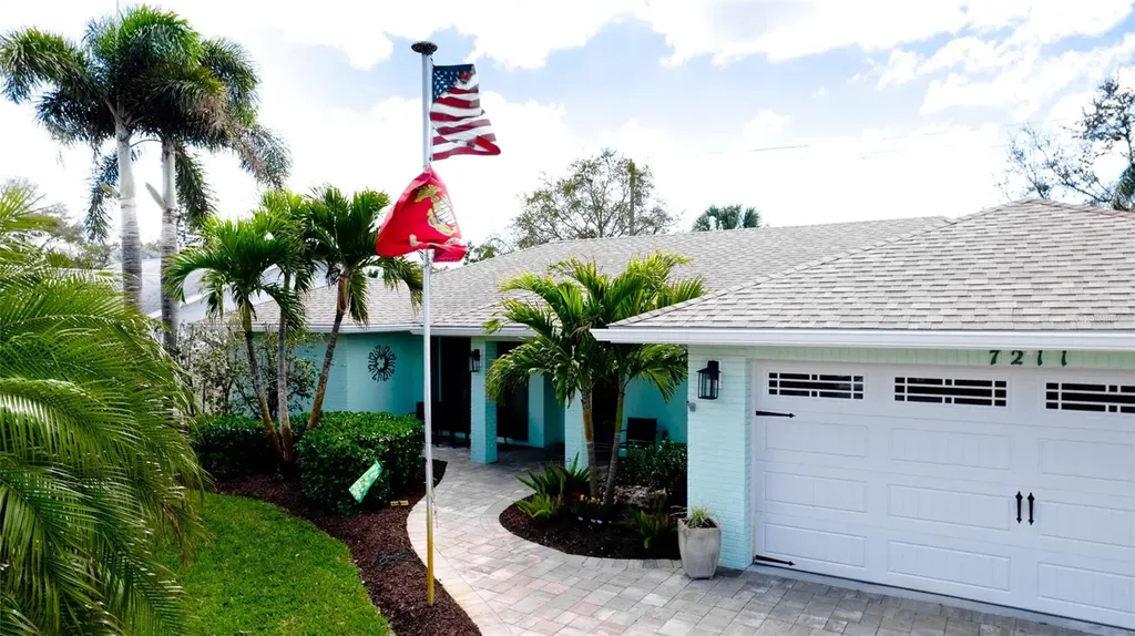 7211 25th Drive W Bradenton FL 34209