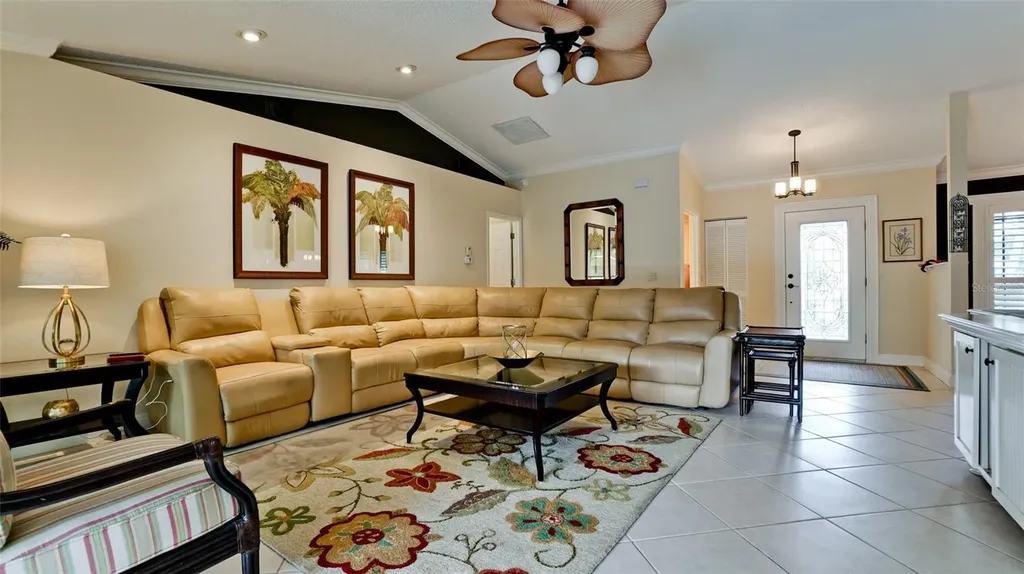 7211 25th Drive W Bradenton FL 34209