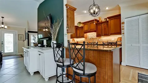 7211 25th Drive W Bradenton FL 34209