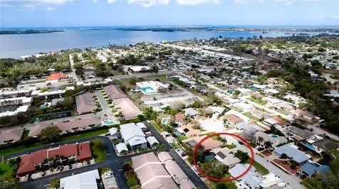 7211 25th Drive W Bradenton FL 34209