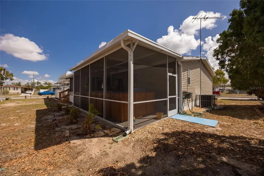 8144 Weatherford Avenue Brooksville FL 34613