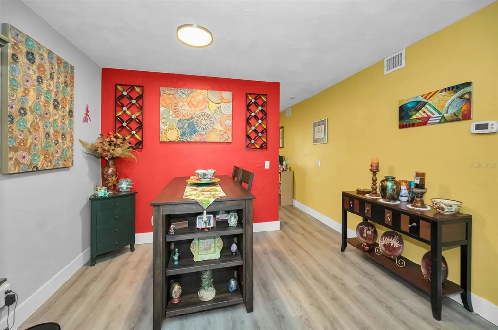 4153 58th Street N Kenneth City FL 33709