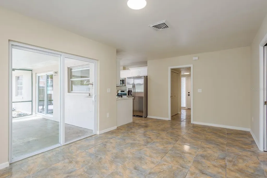 2977 Palmetto Court Dunedin FL 34698