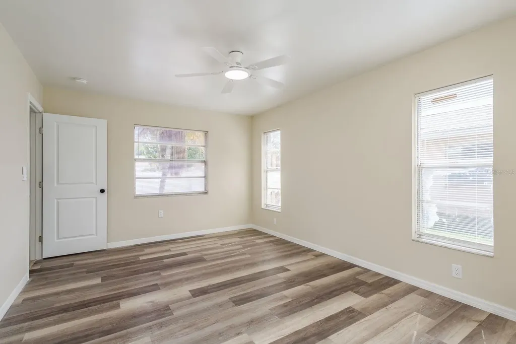 2977 Palmetto Court Dunedin FL 34698