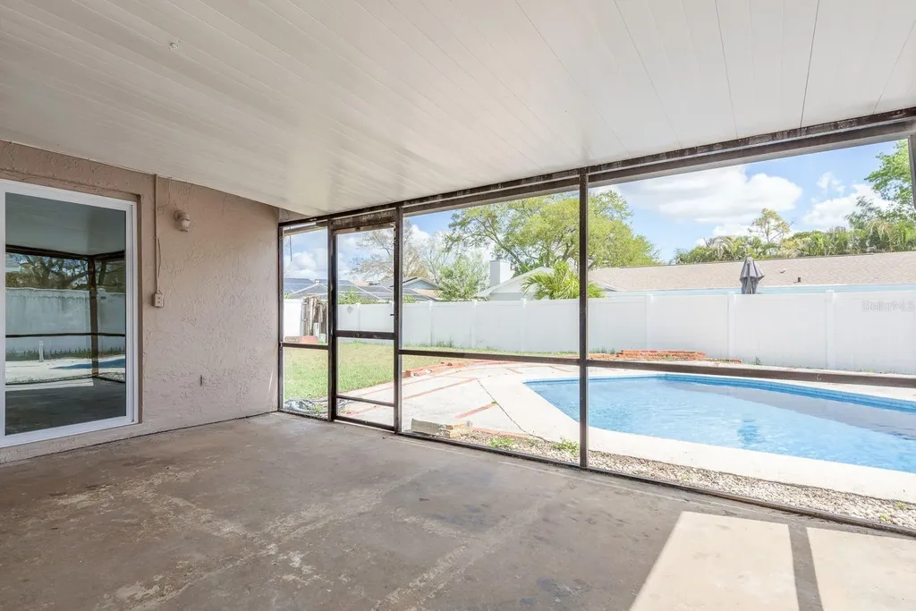 2977 Palmetto Court Dunedin FL 34698