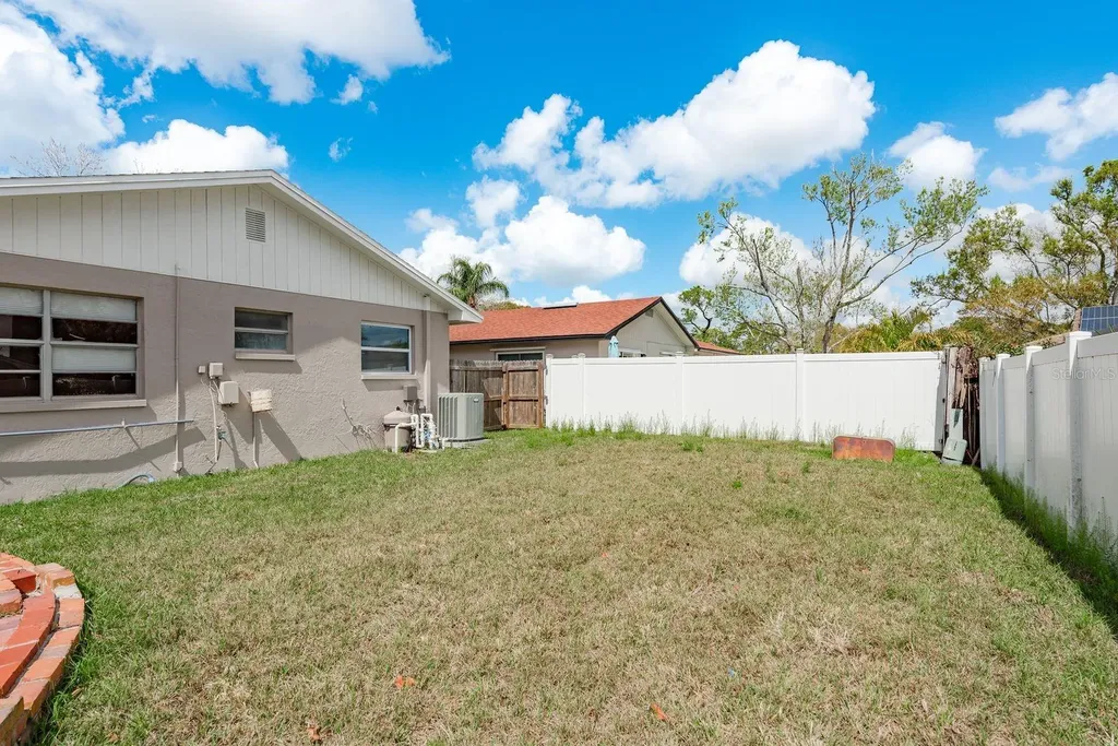 2977 Palmetto Court Dunedin FL 34698