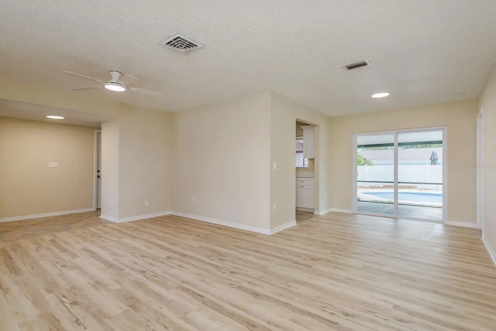 2977 Palmetto Court Dunedin FL 34698