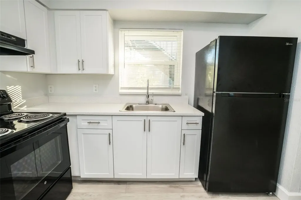 11312 N 52nd Street Tampa FL 33617