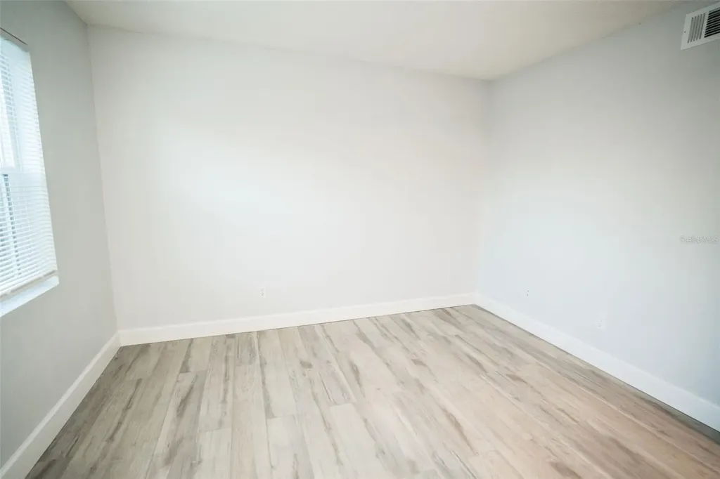 11314 N 52nd Street Tampa FL 33617