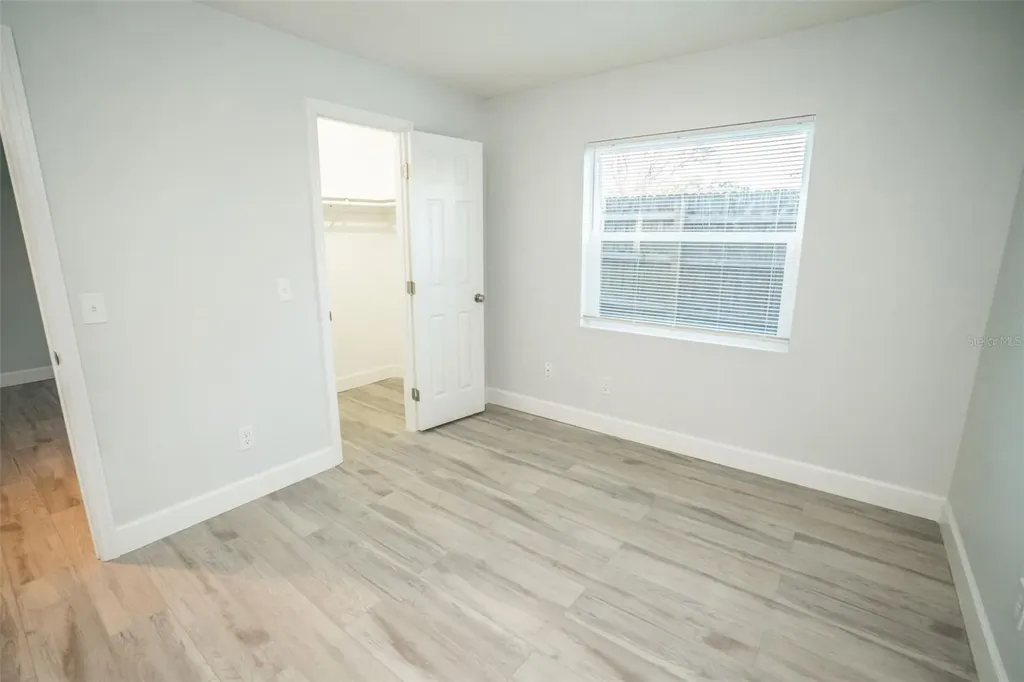 11312 N 52nd Street Tampa FL 33617