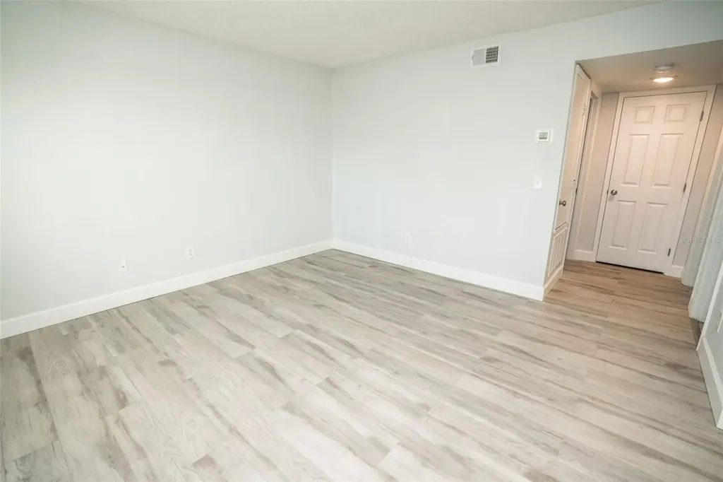 11314 N 52nd Street Tampa FL 33617
