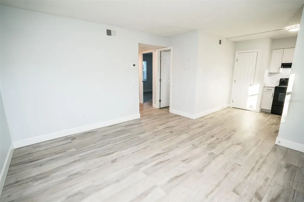 11314 N 52nd Street Tampa FL 33617