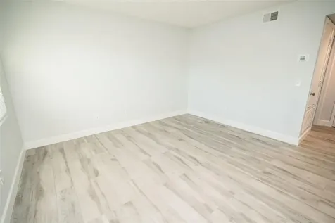 11314 N 52nd Street Tampa FL 33617