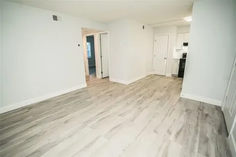 11314 N 52nd Street Tampa FL 33617