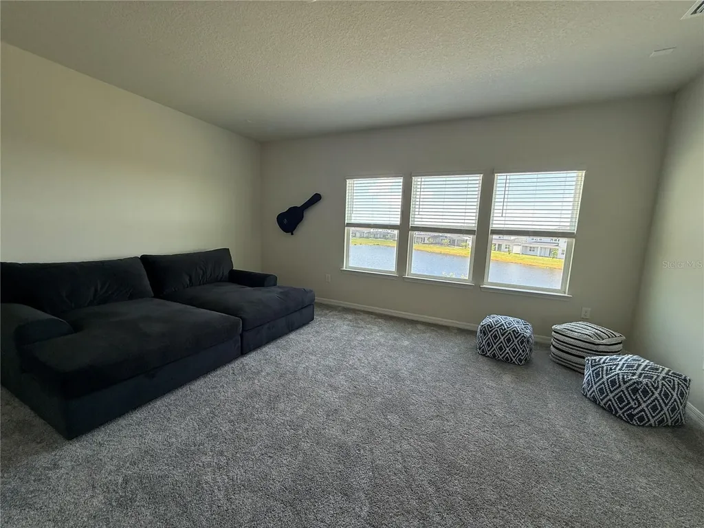 8243 Fenton Street Orlando FL 32836