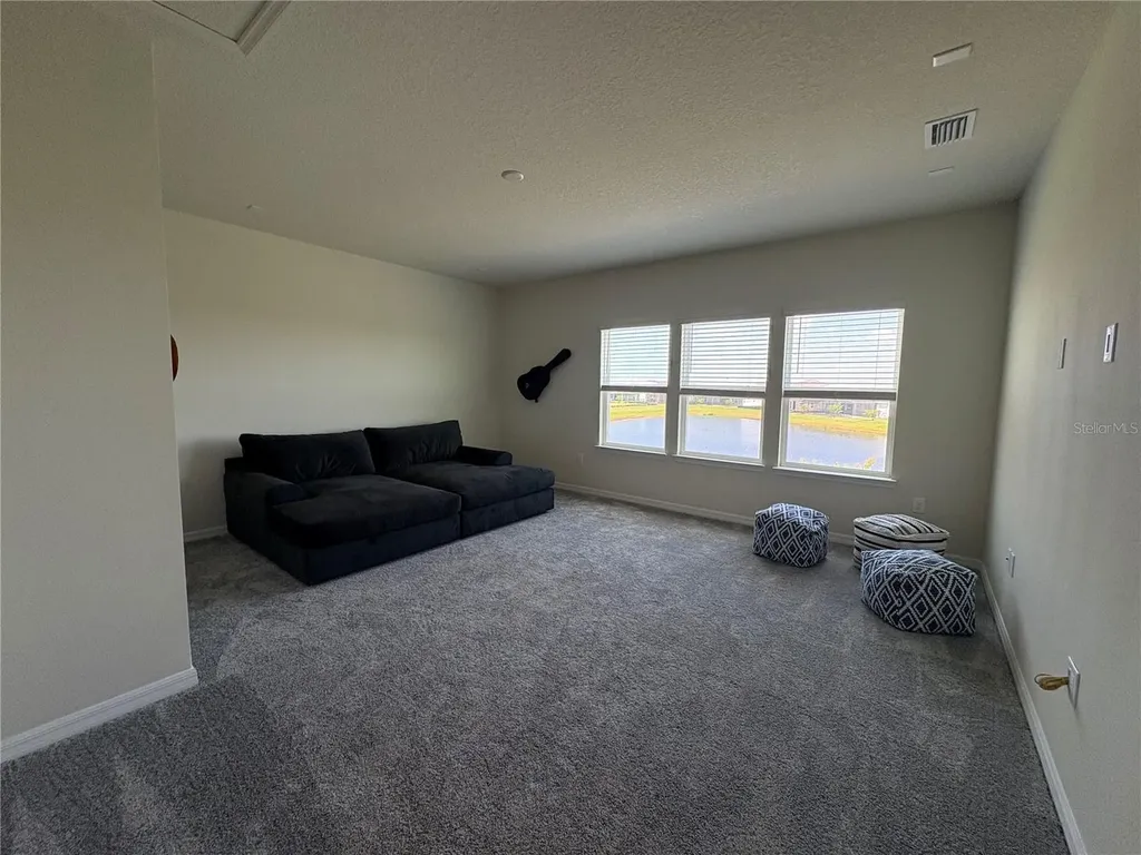 8243 Fenton Street Orlando FL 32836