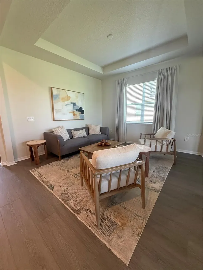8243 Fenton Street Orlando FL 32836