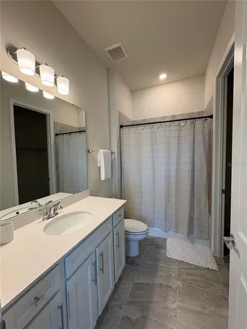 8243 Fenton Street Orlando FL 32836
