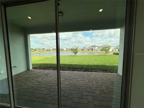 8243 Fenton Street Orlando FL 32836