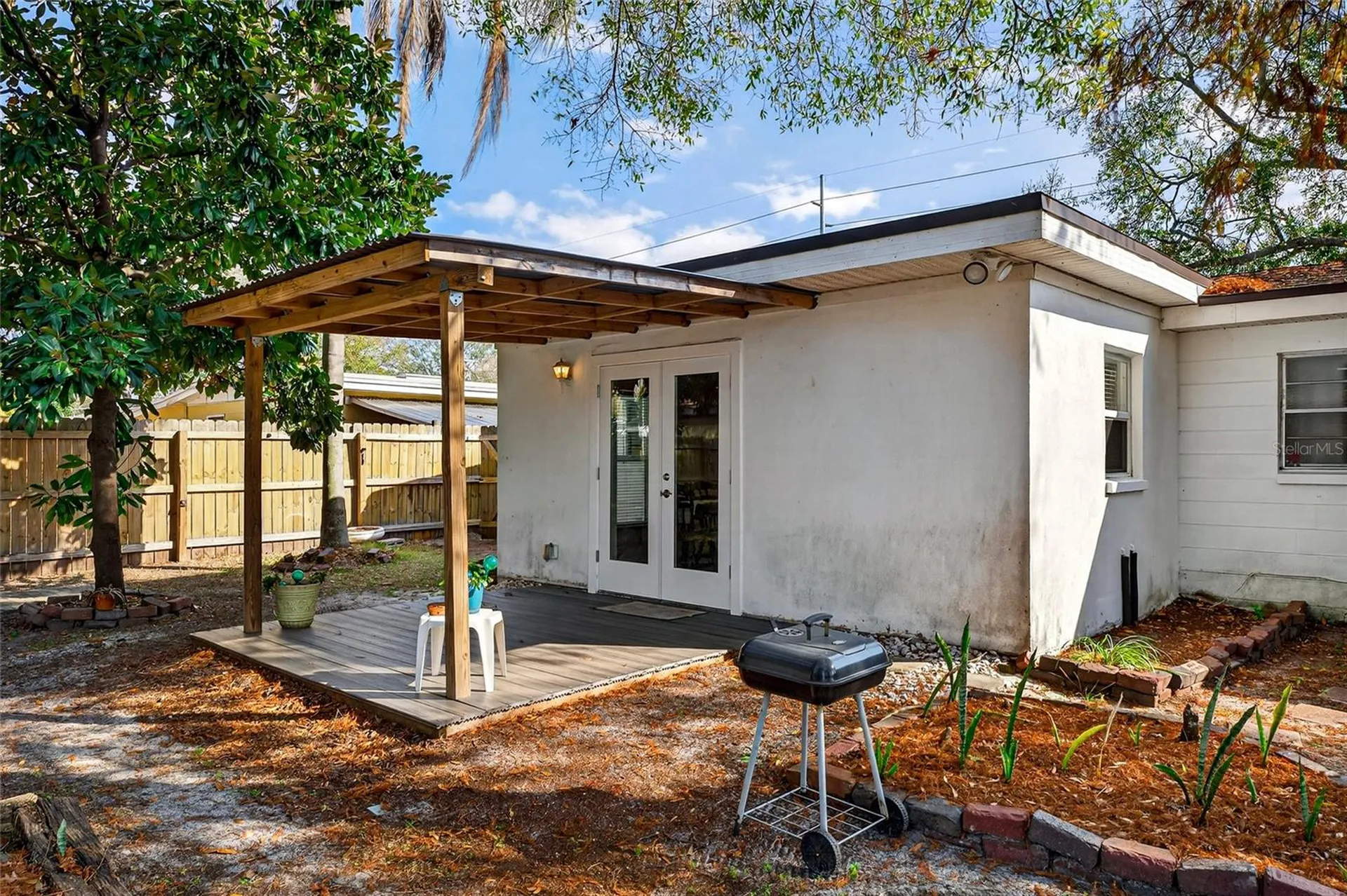 4419 W Iowa Avenue Tampa FL 33616