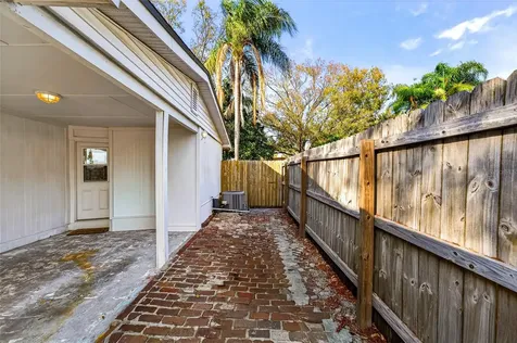 4419 W Iowa Avenue Tampa FL 33616