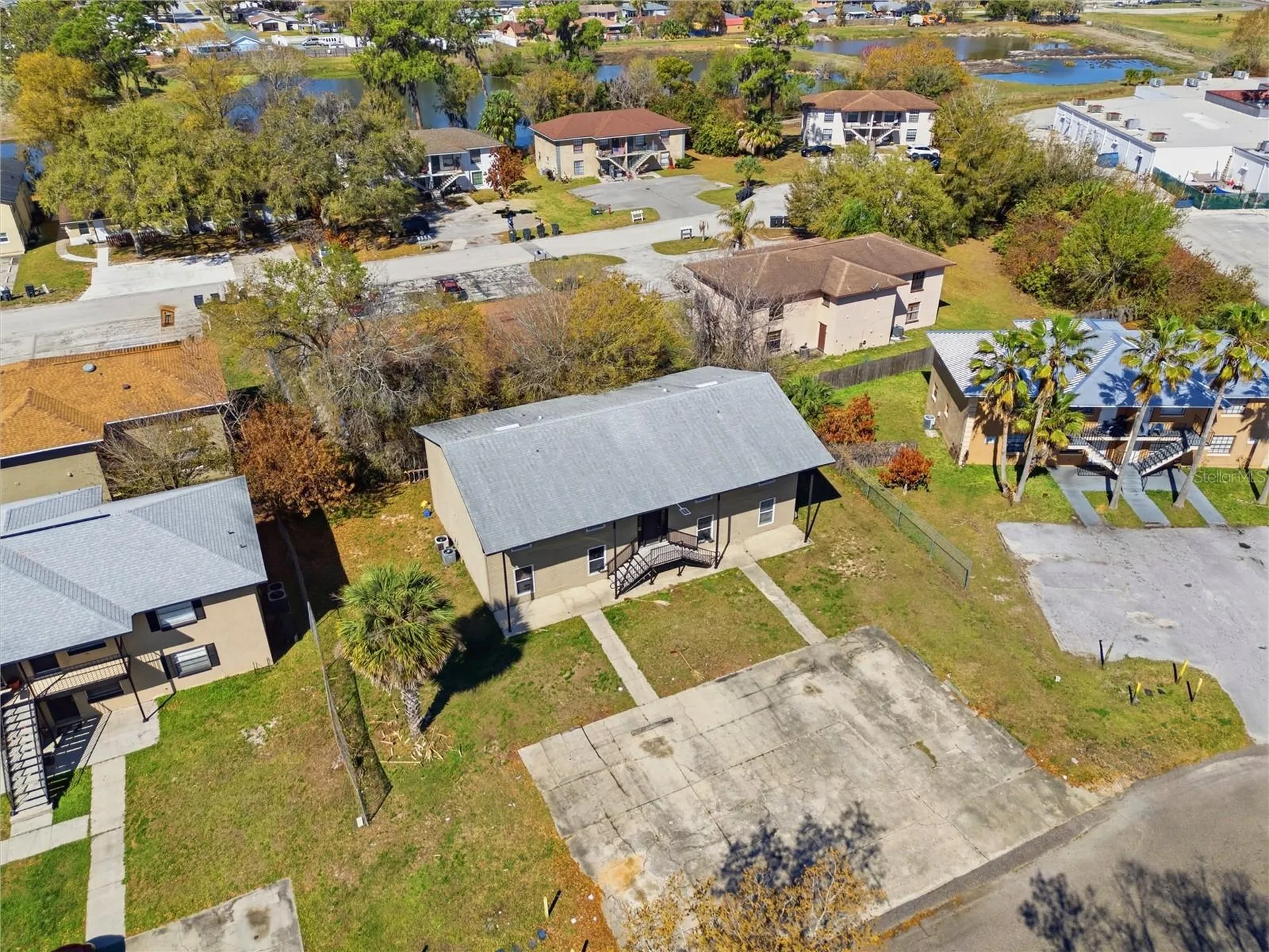 2300 Cannon Terrace NW Winter Haven FL 33881