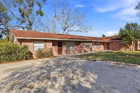 2300 Cannon Terrace NW Winter Haven FL 33881