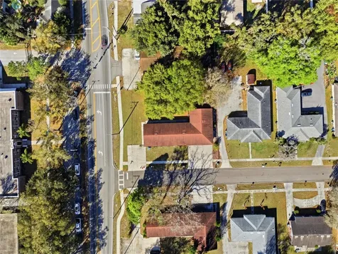 2300 Cannon Terrace NW Winter Haven FL 33881