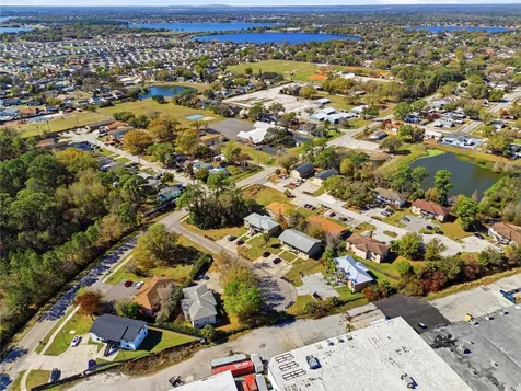 2300 Cannon Terrace NW Winter Haven FL 33881